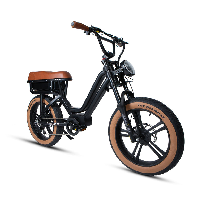 EUNORAU E-BIKE US Flash Lite ST 1.0 electric bicycle with sleek frame and battery pack, ready for commuting and riding.