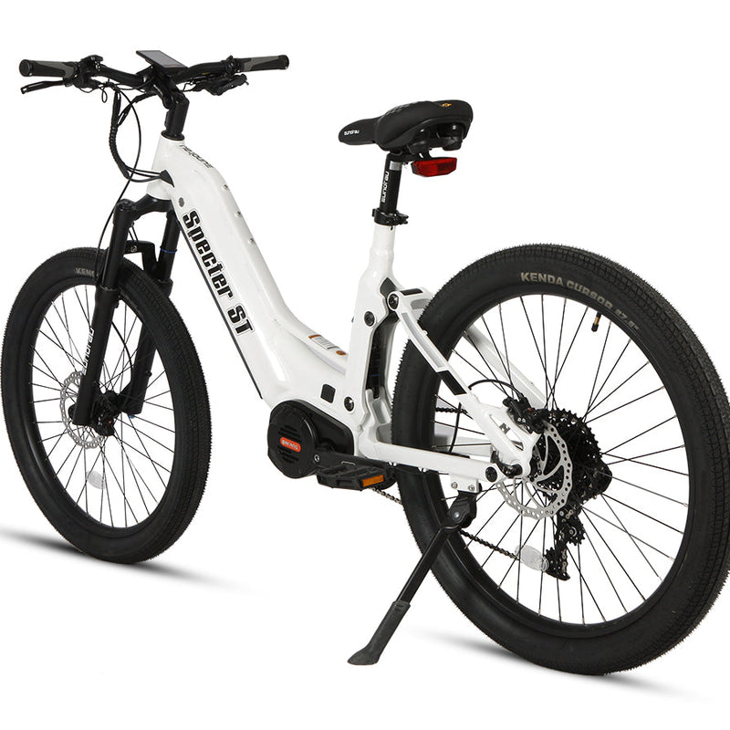 EUNORAU E-BIKE US SPECTER-ST 2.0 electric bicycle with sleek frame and handlebars, ready for outdoor riding.