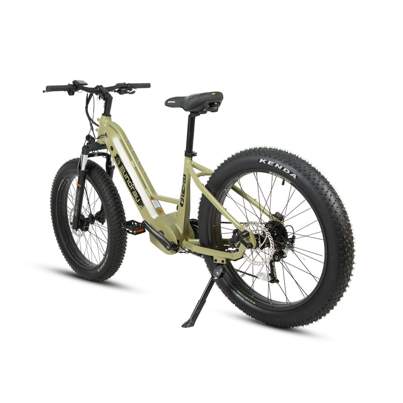 EUNORAU E-BIKE US FAT-HD 2.0 Hunter X7 electric bicycle with thick tires and sleek frame, ready for off-road riding.