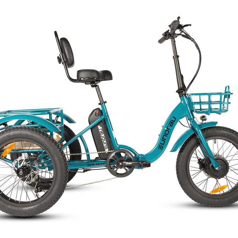 EUNORAU E-BIKE US New-Trike 2.0 electric trike with sturdy frame and comfortable seating, suitable for versatile riding.