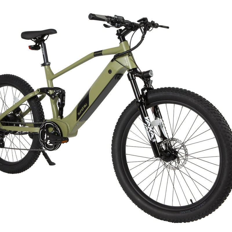 EUNORAU E-BIKE US Defender electric bicycle with sleek frame and 9-speed gear system, designed for urban riding.