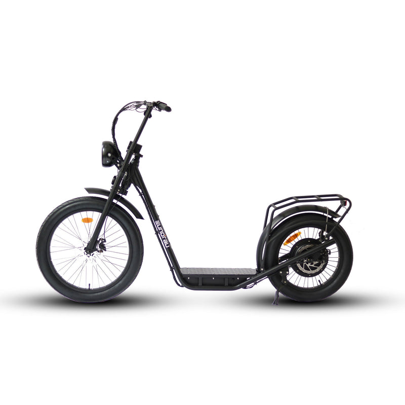 EUNORAU JUMBO electric bicycle with sturdy frame and fat tires, suitable for off-road riding and urban commuting.