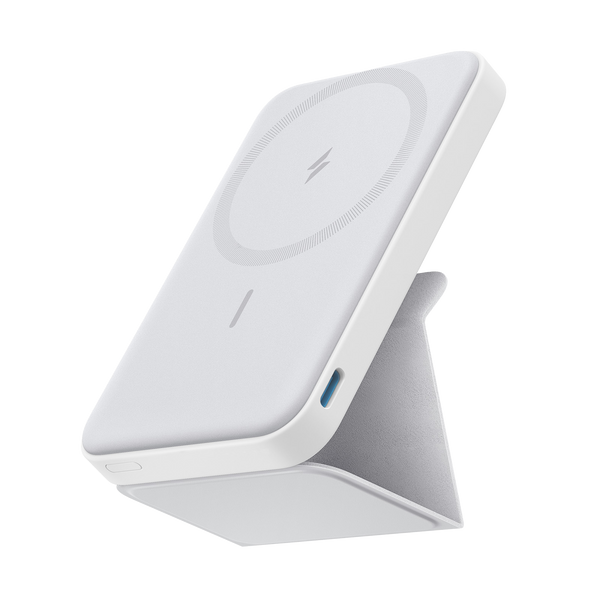 Anker 622 MagGo Magnetic Battery charger in Dolomite White for portable charging and power on the go.