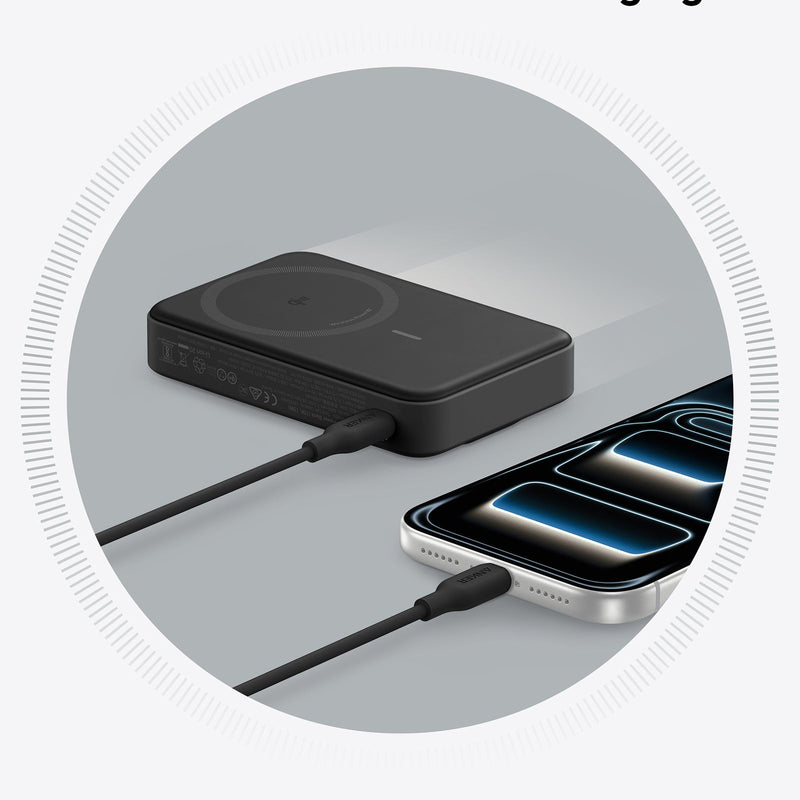 White Anker MagGo Power Bank 10K with MagSafe-compatible magnetic charging surface and compact portable design.
